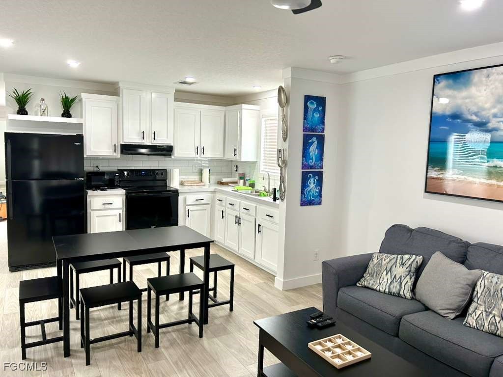 3673 Dewberry Lane Saint James City FL 33956 2025014478 image7