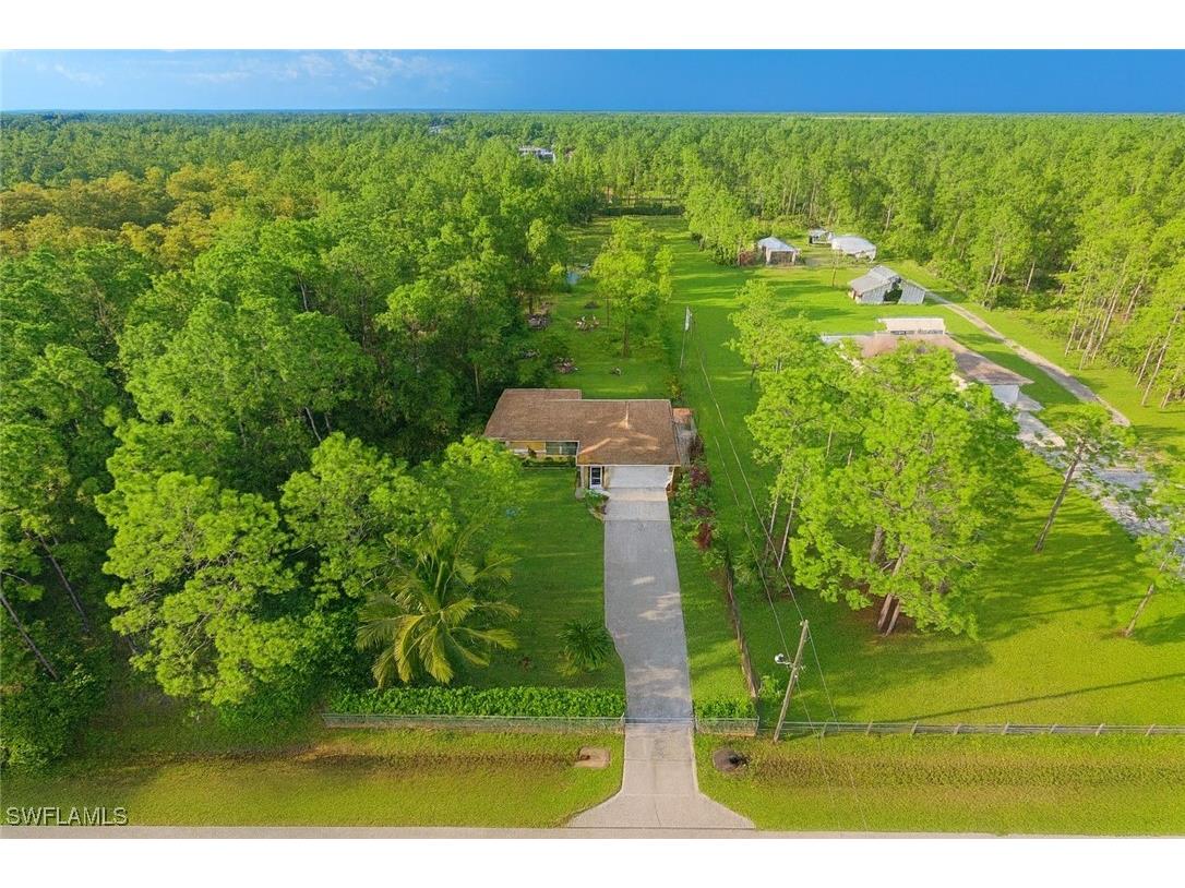 3675 27th Avenue NE Naples FL 34120 225072552 image16