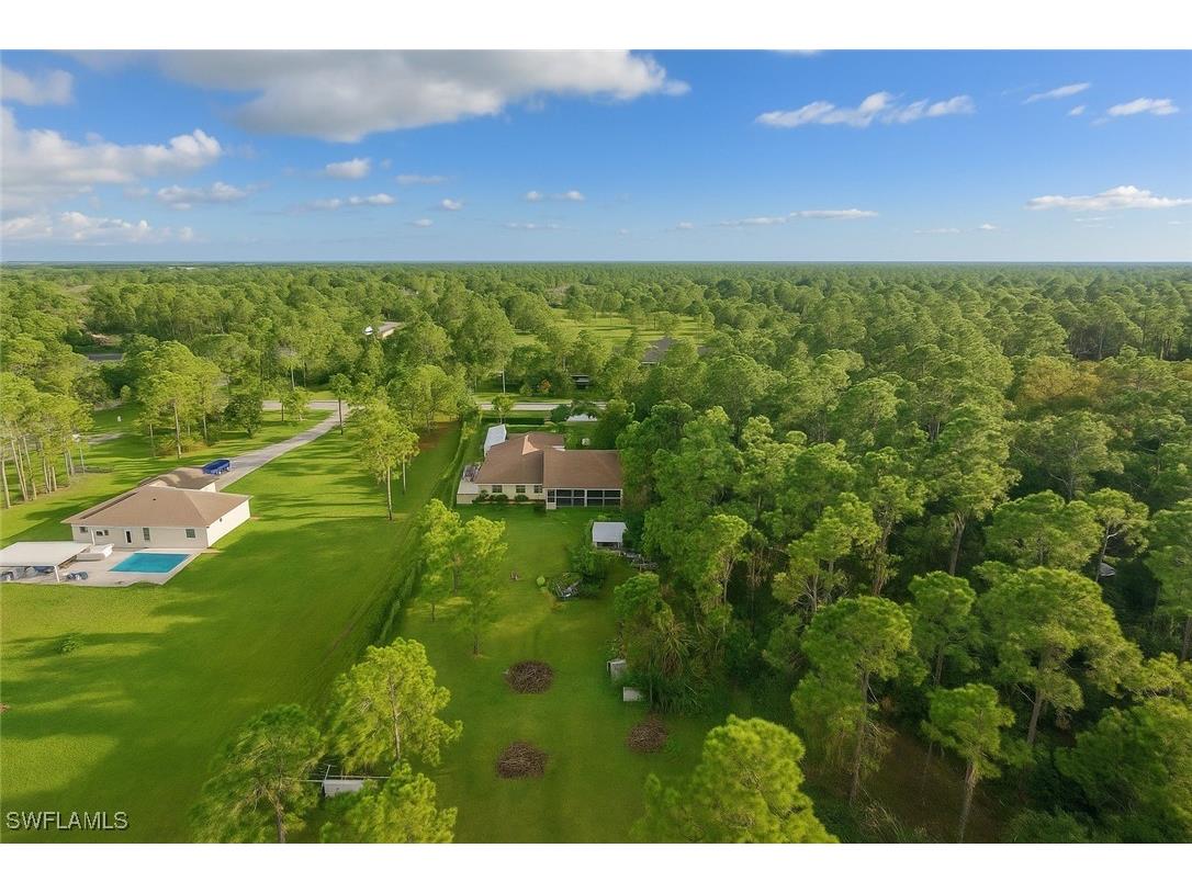 3675 27th Avenue NE Naples FL 34120 225072552 image20