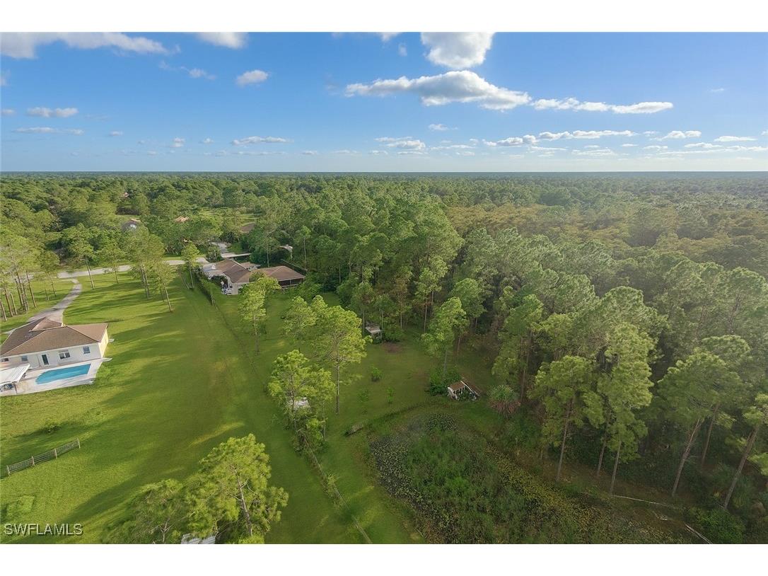 3675 27th Avenue NE Naples FL 34120 225072552 image21