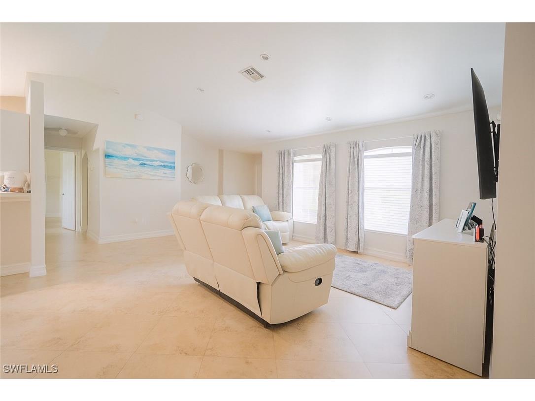 3675 27th Avenue NE Naples FL 34120 225072552 image29