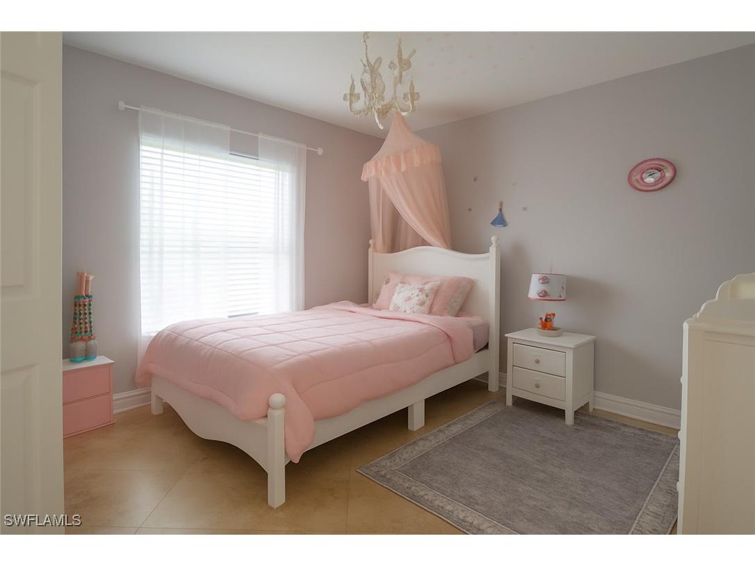 3675 27th Avenue NE Naples FL 34120 225072552 image32