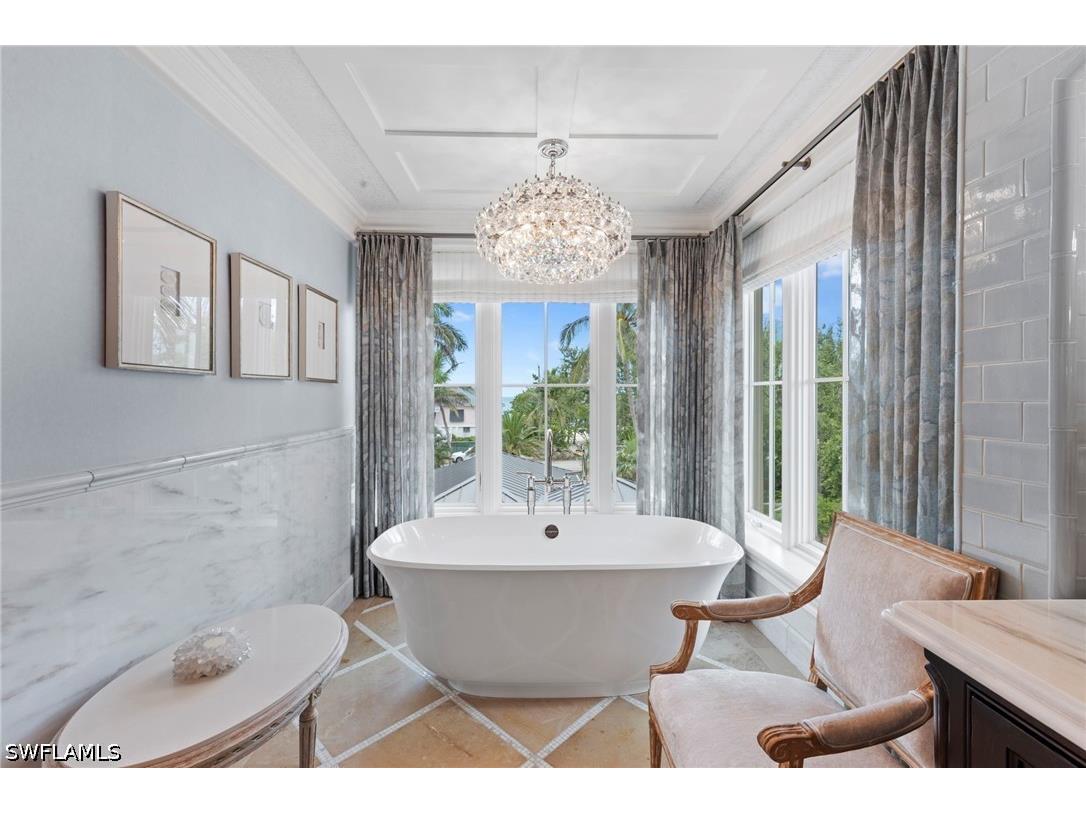 3675 Gordon Drive Naples FL 34102 226019967 image19