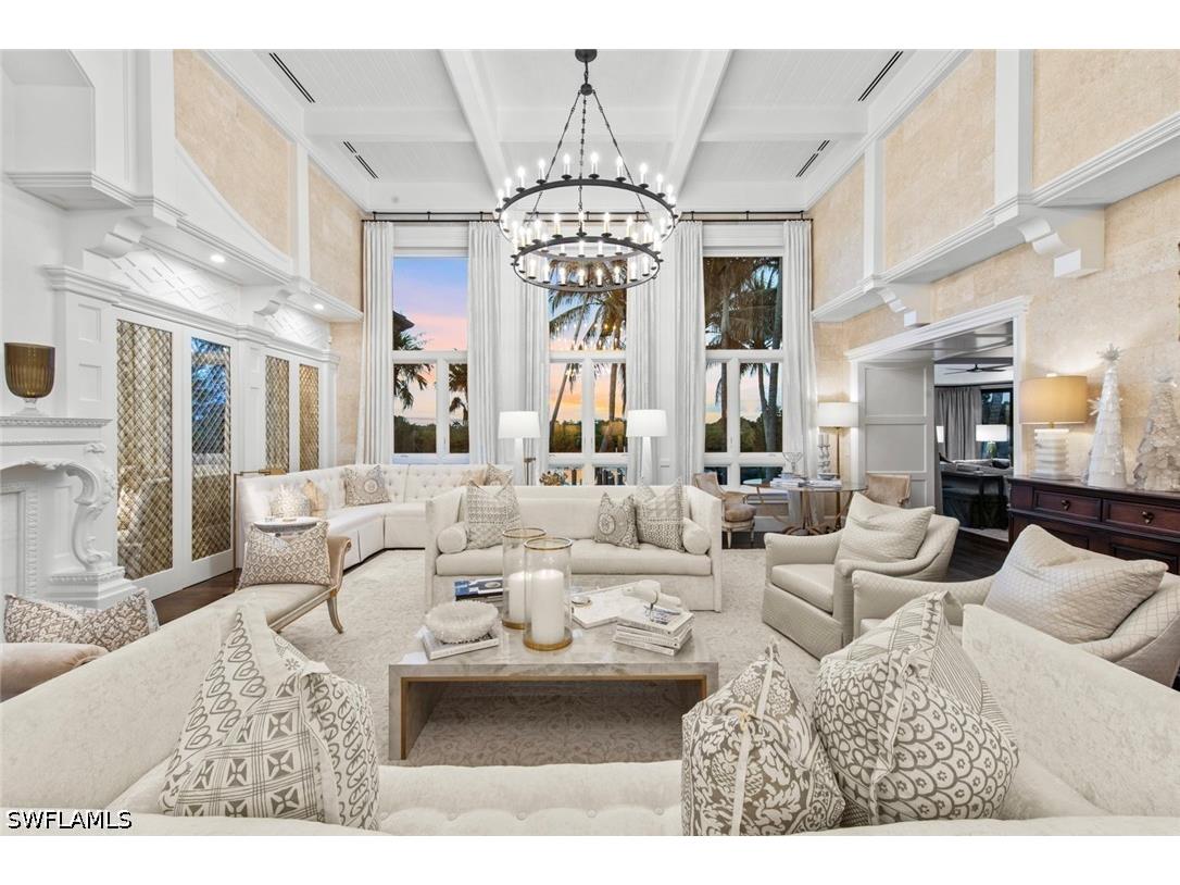 3675 Gordon Drive Naples FL 34102 226019967 image4