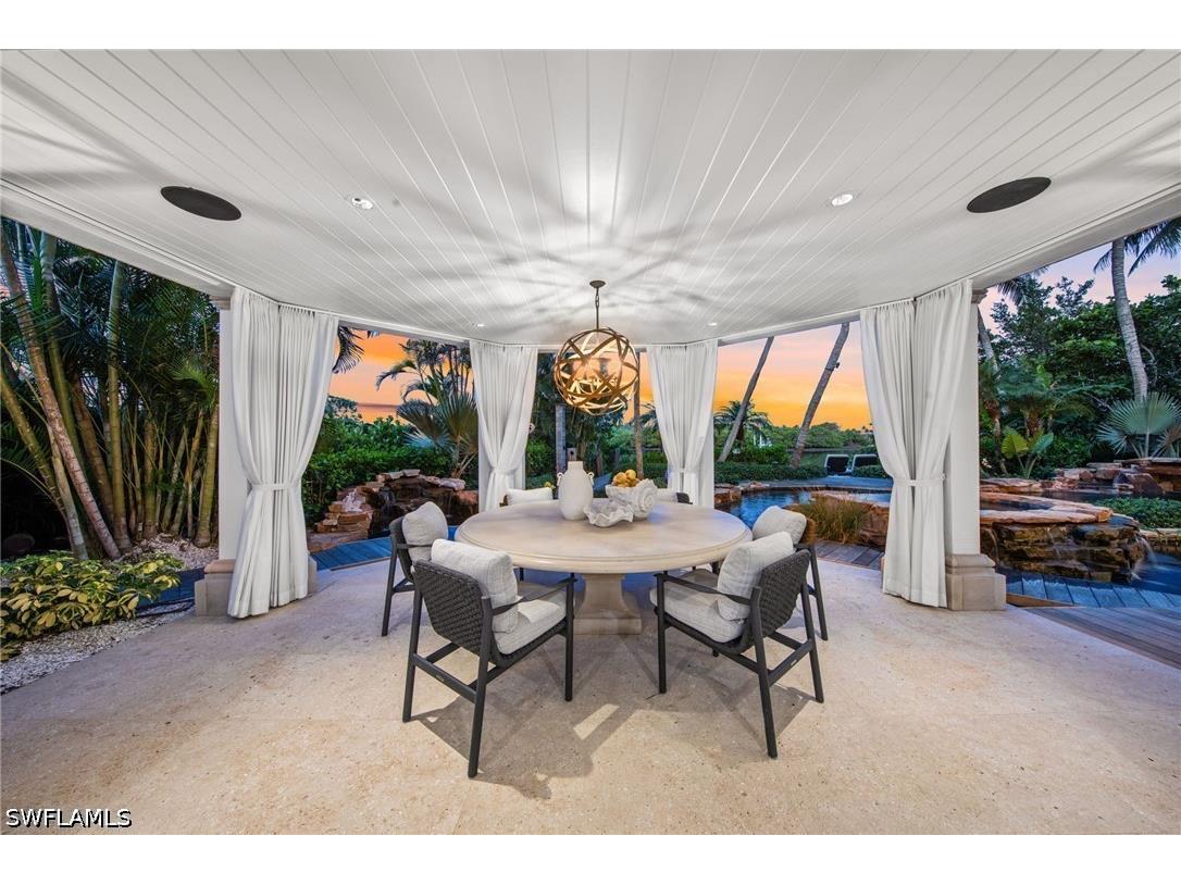 3675 Gordon Drive Naples FL 34102 226019967 image40