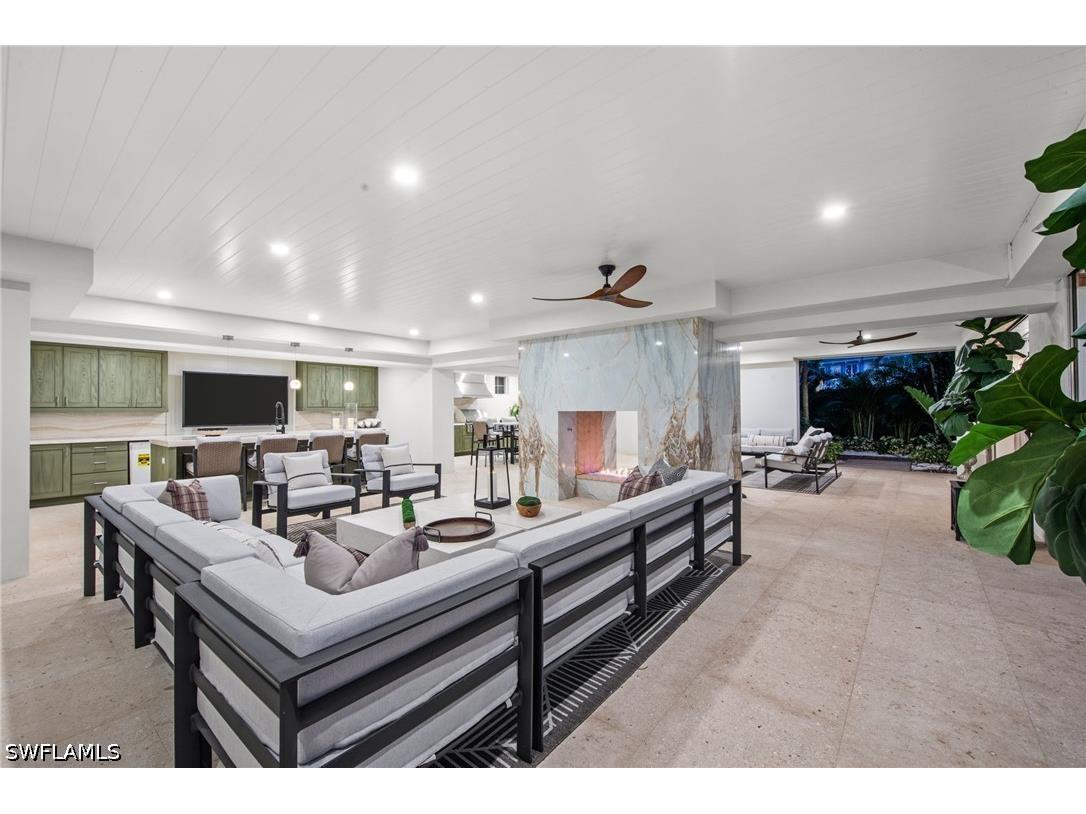 3675 Gordon Drive Naples FL 34102 226019967 image44