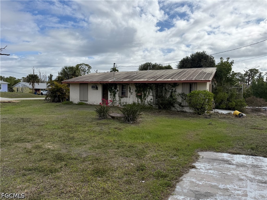 3677 Tangerine Drive Saint James City FL 33956 2026020448 image4