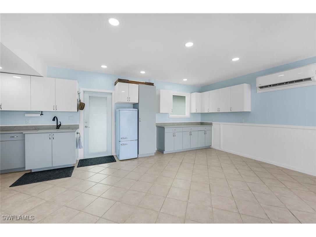 368 Germain Avenue Naples FL 34108 225078503 image28