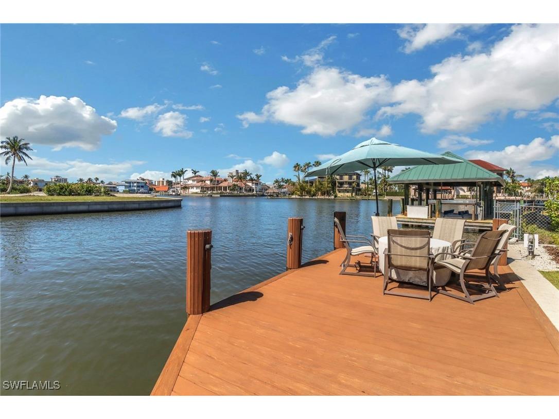 368 Germain Avenue Naples FL 34108 225078503 image32