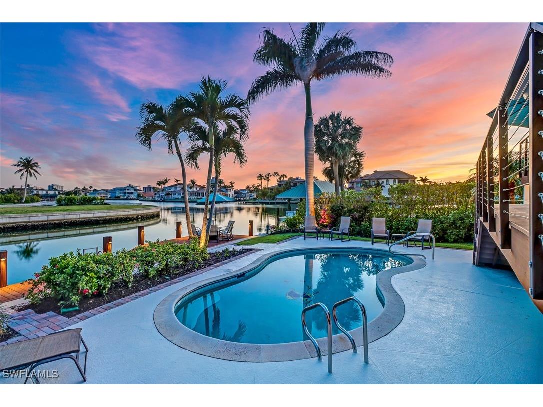 368 Germain Avenue Naples FL 34108 225078503 image4