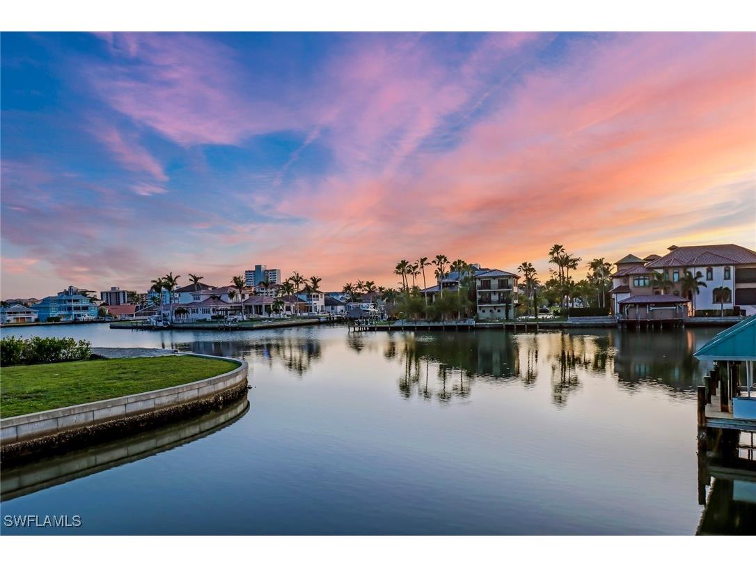 368 Germain Avenue Naples FL 34108 225078503 image6