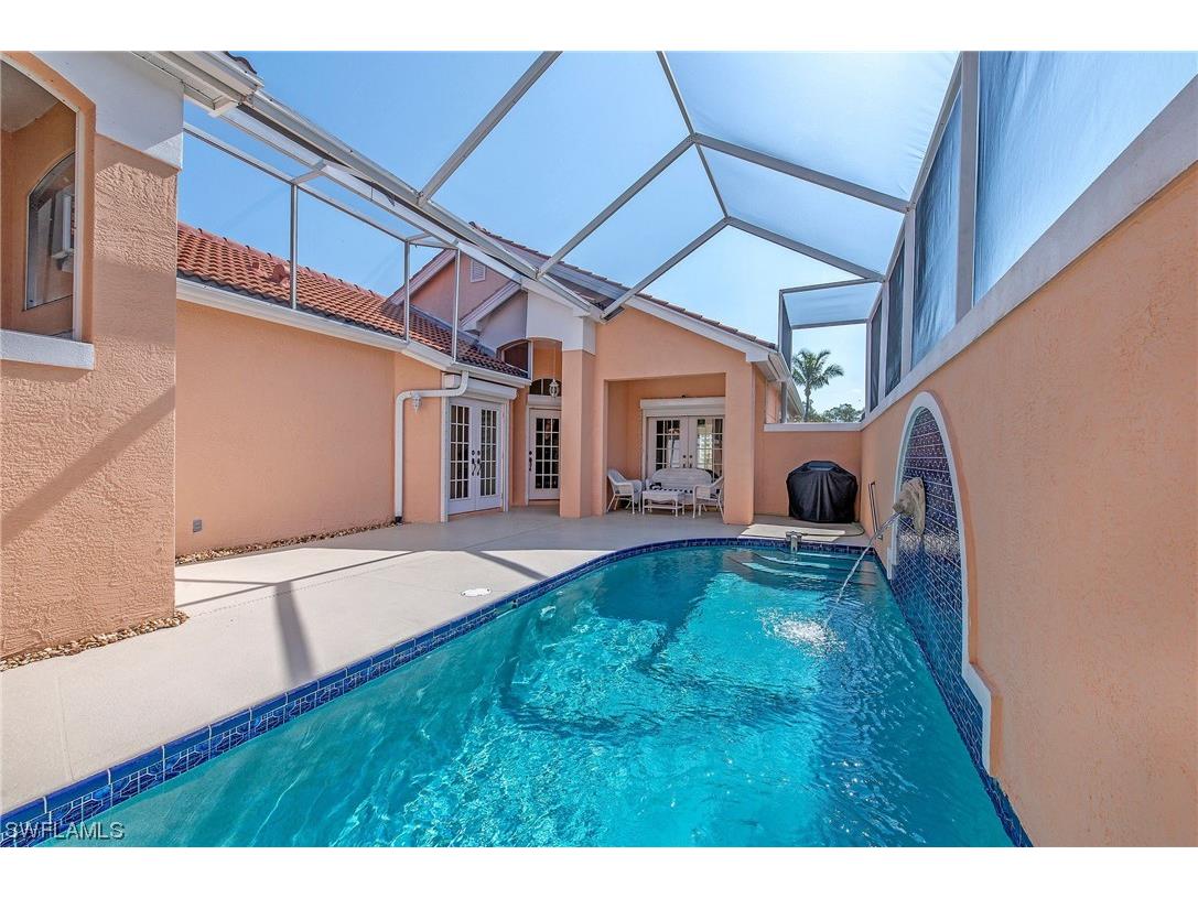 368 Pindo Palm Drive Naples FL 34104 223033769 image1