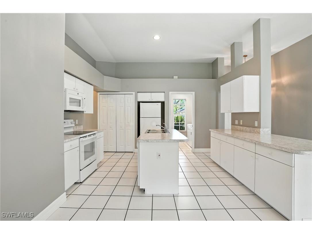 3681 Bali Lane Estero FL 33928 225067697 image4