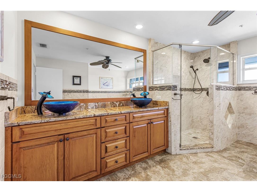 3681 San Carlos Drive Saint James City FL 33956 2025013404 image24