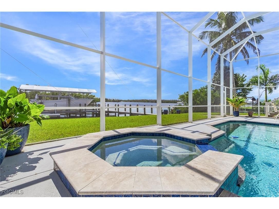 3681 San Carlos Drive Saint James City FL 33956 2025013404 image39