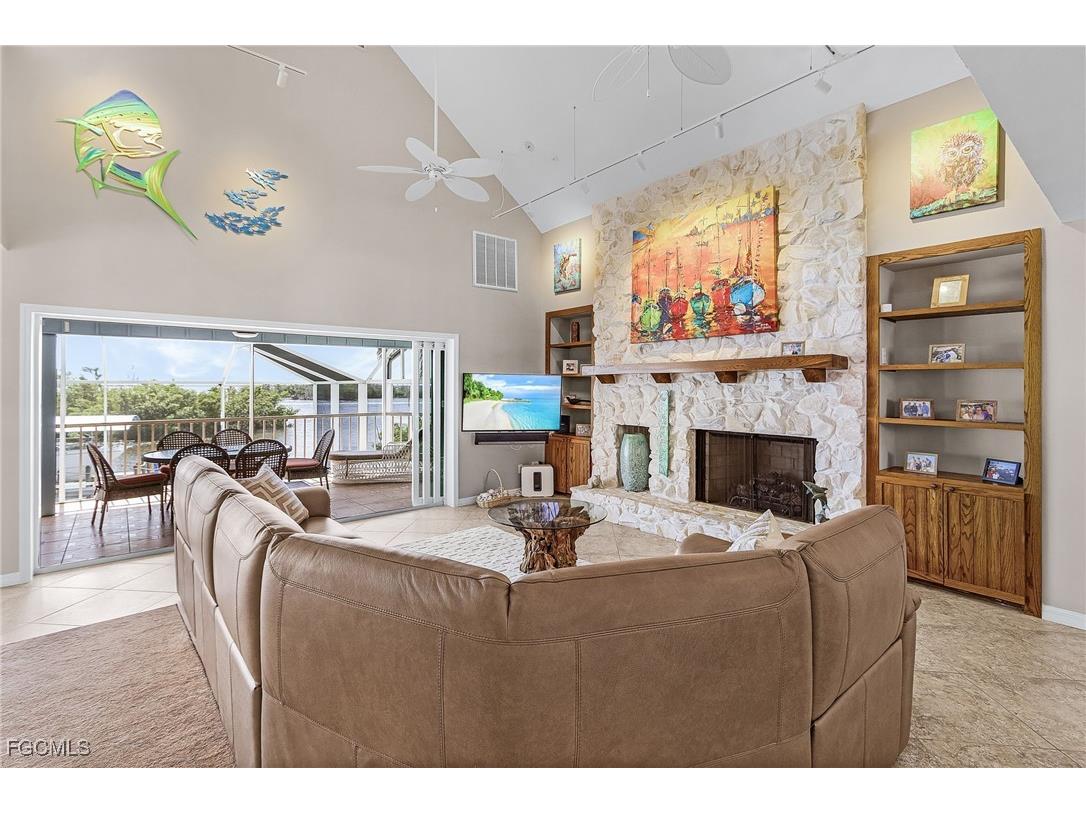 3681 San Carlos Drive Saint James City FL 33956 2025013404 image5