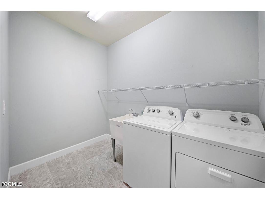 3685 E Hampton Circle Alva FL 33920 2026025295 image9