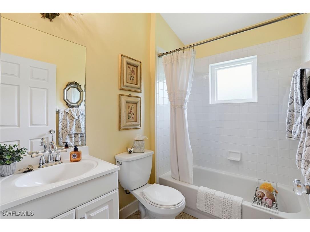 3688 Kent Drive Naples FL 34112 225077730 image11