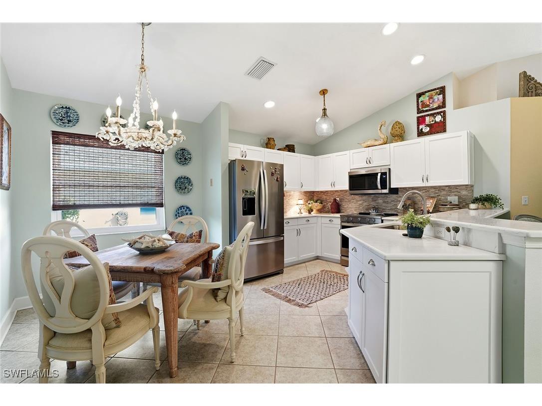 3688 Kent Drive Naples FL 34112 225077730 image5