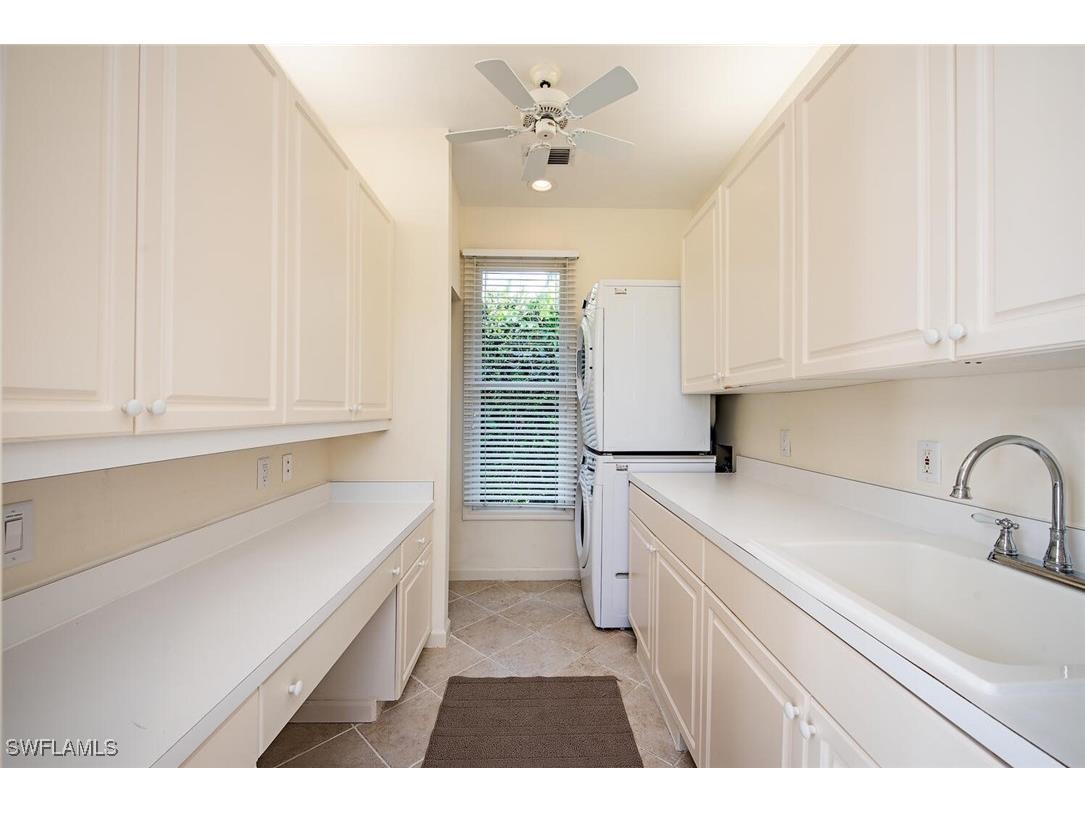 369 2nd Avenue N Naples FL 34102 225060347 image11