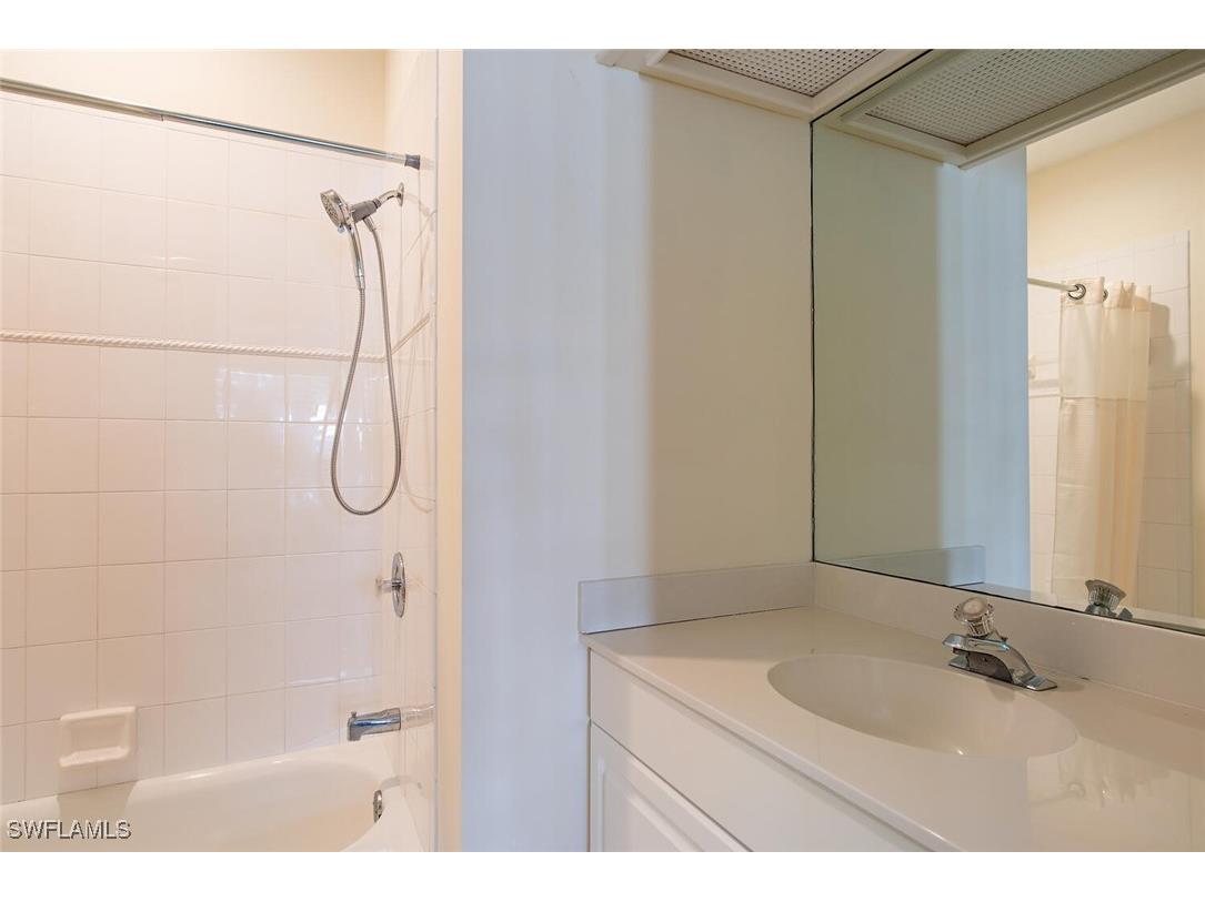 369 2nd Avenue N Naples FL 34102 225060347 image15