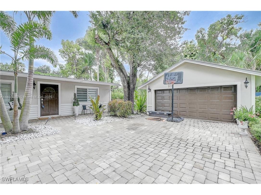 369 Caloosa Drive Labelle FL 33935 225068429 image2