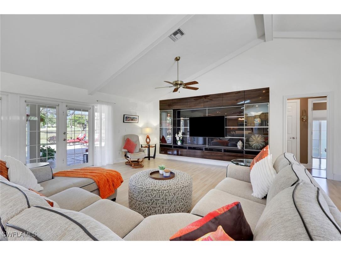 369 Hidden Valley Drive Naples FL 34113 225079885 image7