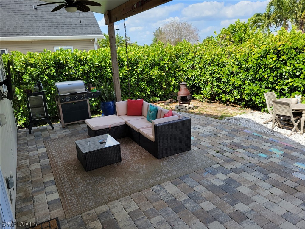 369 Leawood Circle Naples FL 34104 223006034 image1