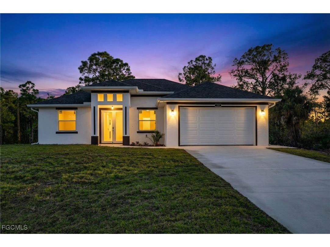 369 Nutmeg Street Lehigh Acres FL 33972 2026005190 image1