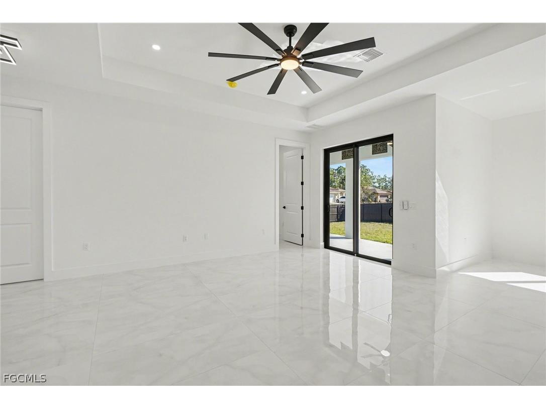 369 Woodburn Drive Lehigh Acres FL 33972 2026007295 image21