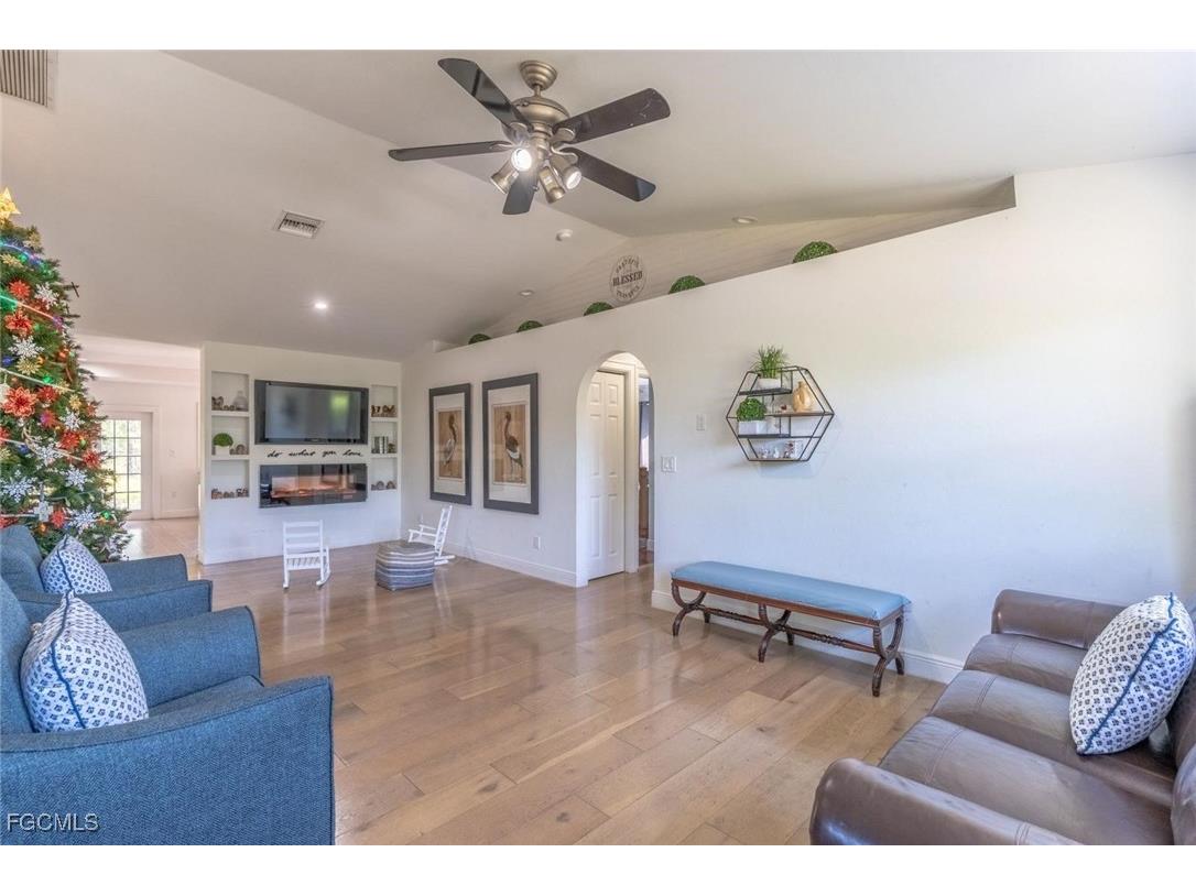 3690 31st Avenue NE Naples FL 34120 2025021774 image15