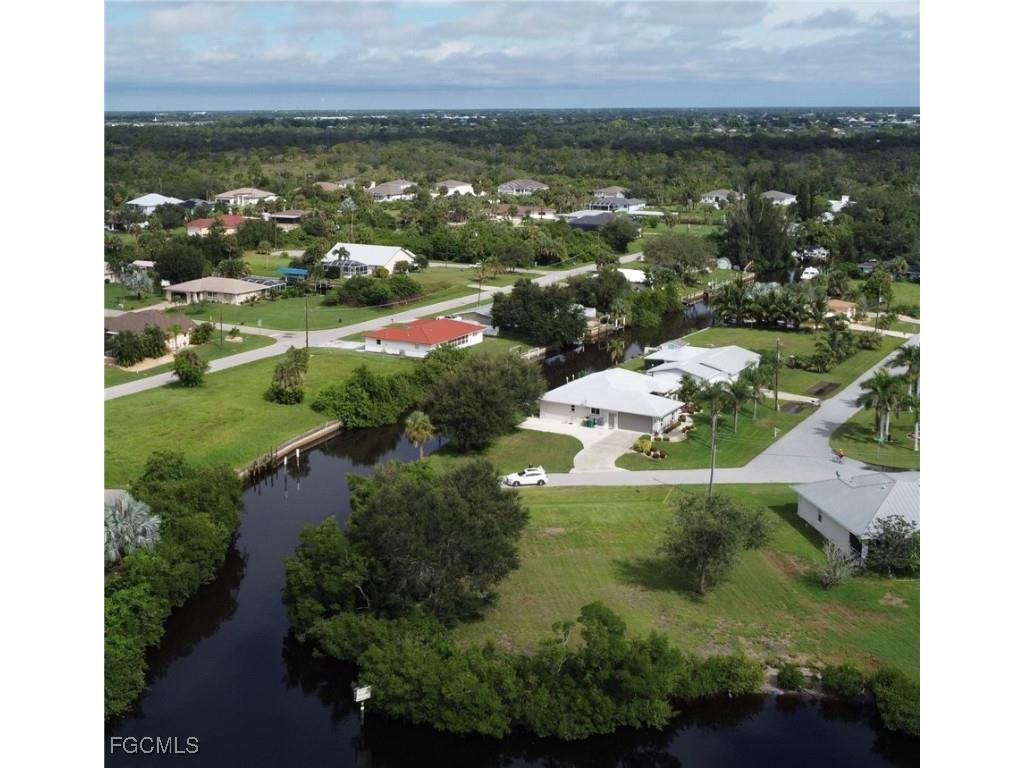 3690 Peace River Drive Punta Gorda FL 33983 2025009391 image3