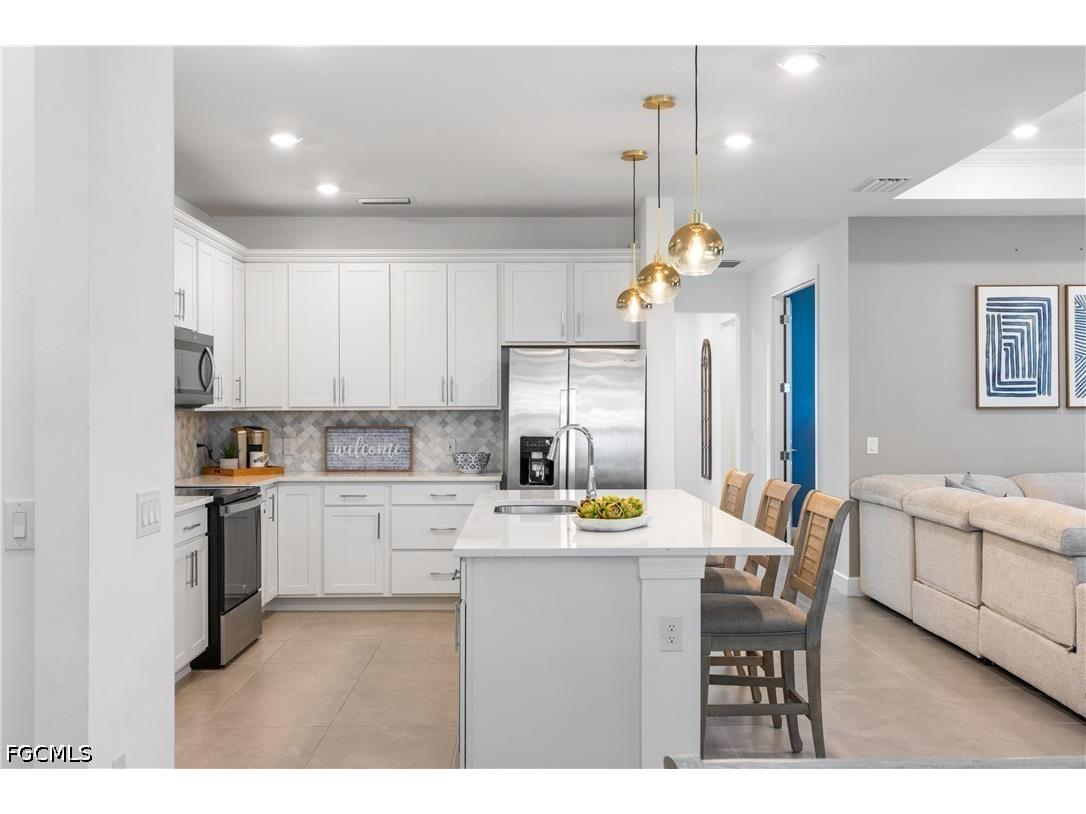 3692 Passion Vine Drive Alva FL 33920 2026019532 image10