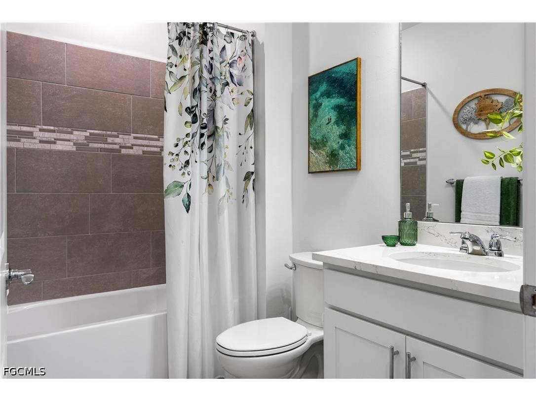 3692 Passion Vine Drive Alva FL 33920 2026019532 image25