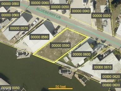 3693 Blueberry Lane Saint James City FL 33956 2026028622 image1
