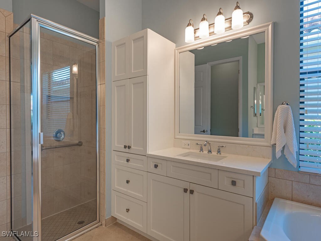 3693 Pleasant Springs Drive Naples FL 34119 226004811 image16