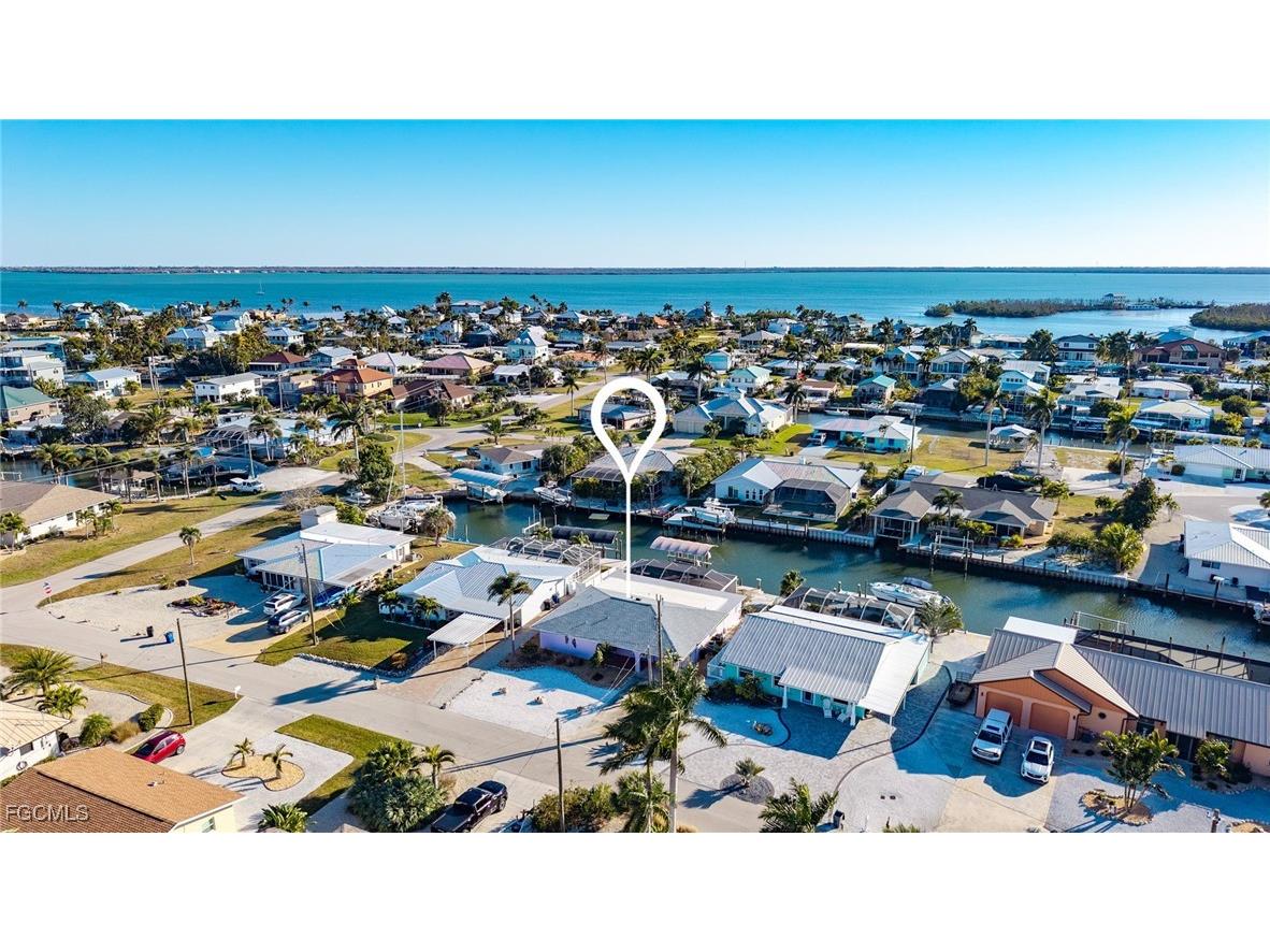 3693 Ruby Avenue Saint James City FL 33956 2026005802 image28