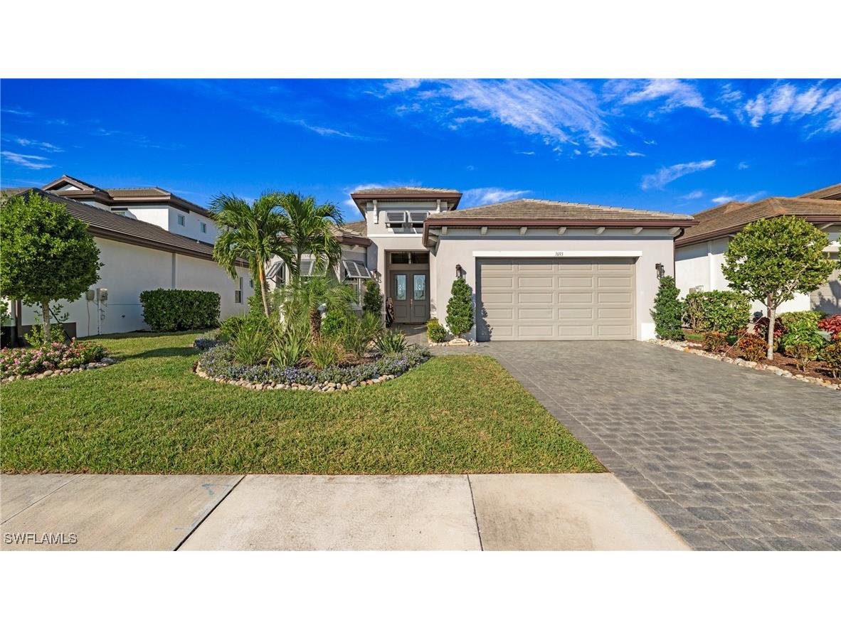 3693 Sapphire Cove Circle Naples FL 34114 225081443 image1