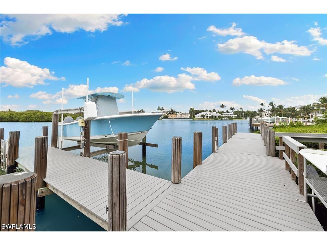 3695 Gordon Drive Naples FL 34102 226022363 image38