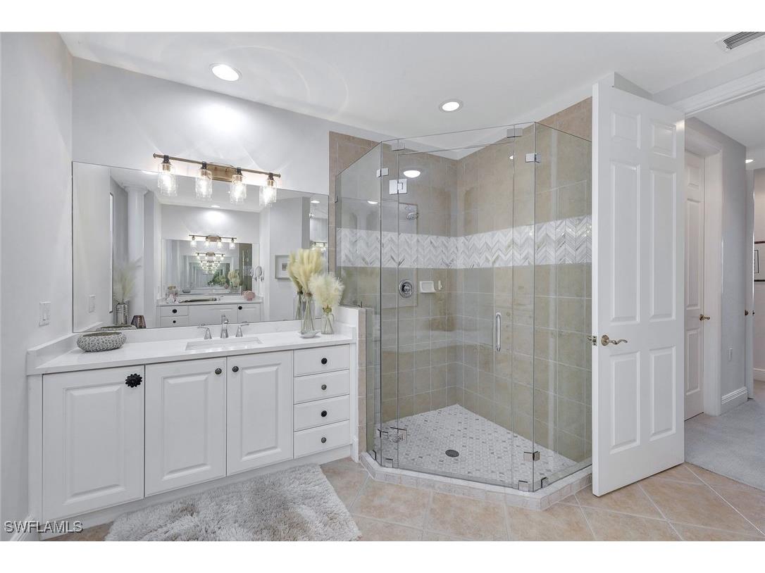 3695 Montreux Lane #101 Naples FL 34114 225076177 image22