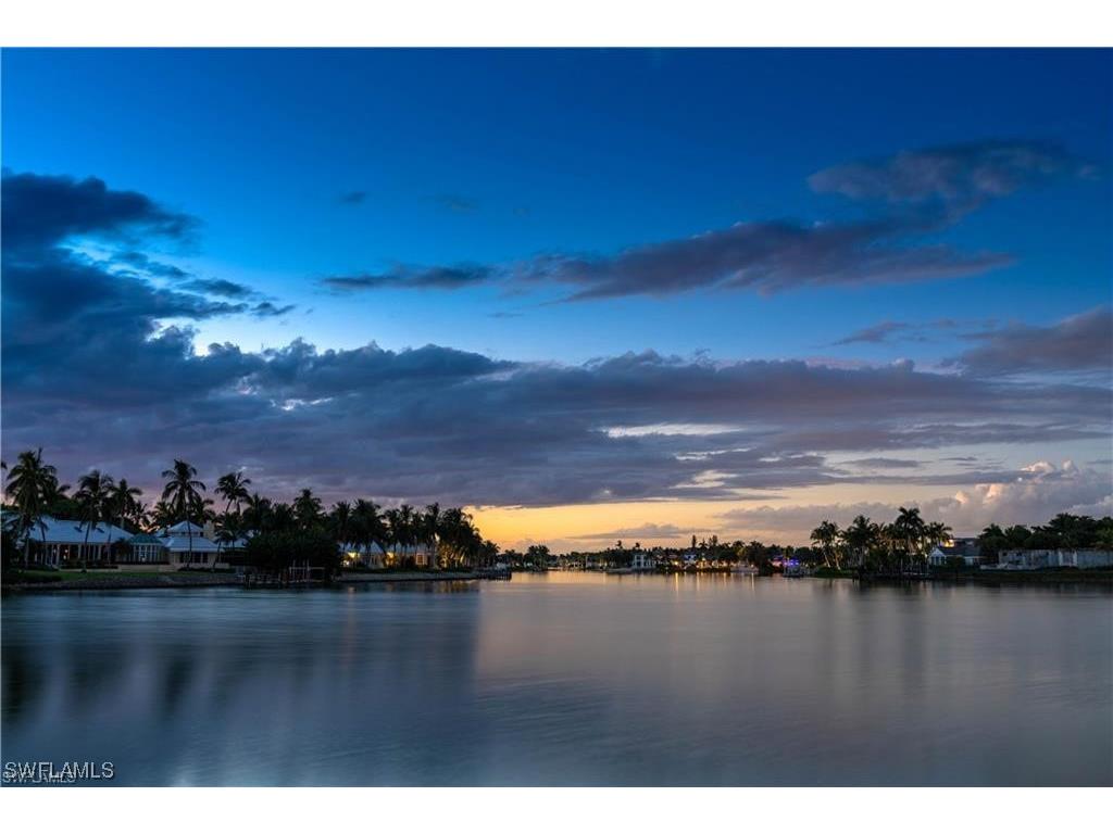 3696 Nelson's Walk Naples FL 34102 224019966 image1