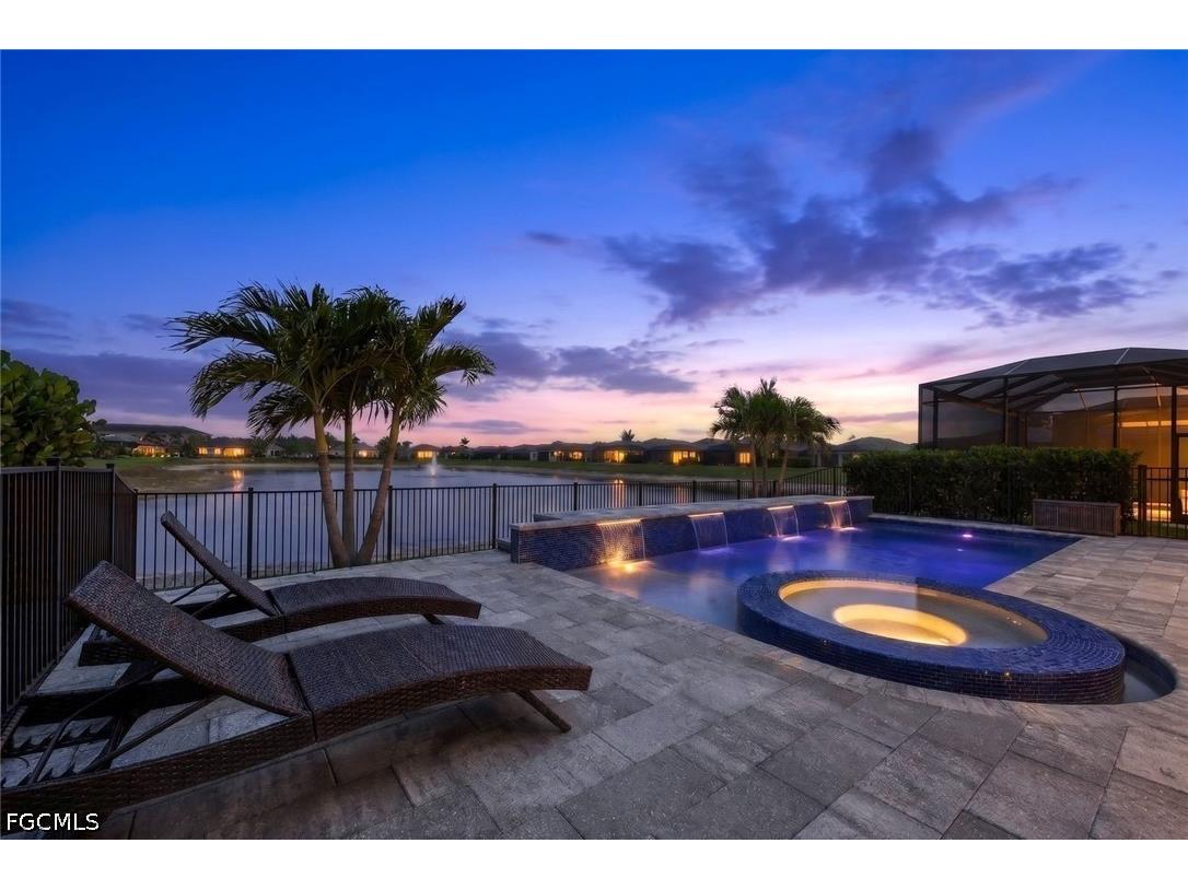 3697 Sapphire Cove Circle Naples FL 34114 2026019304 image1