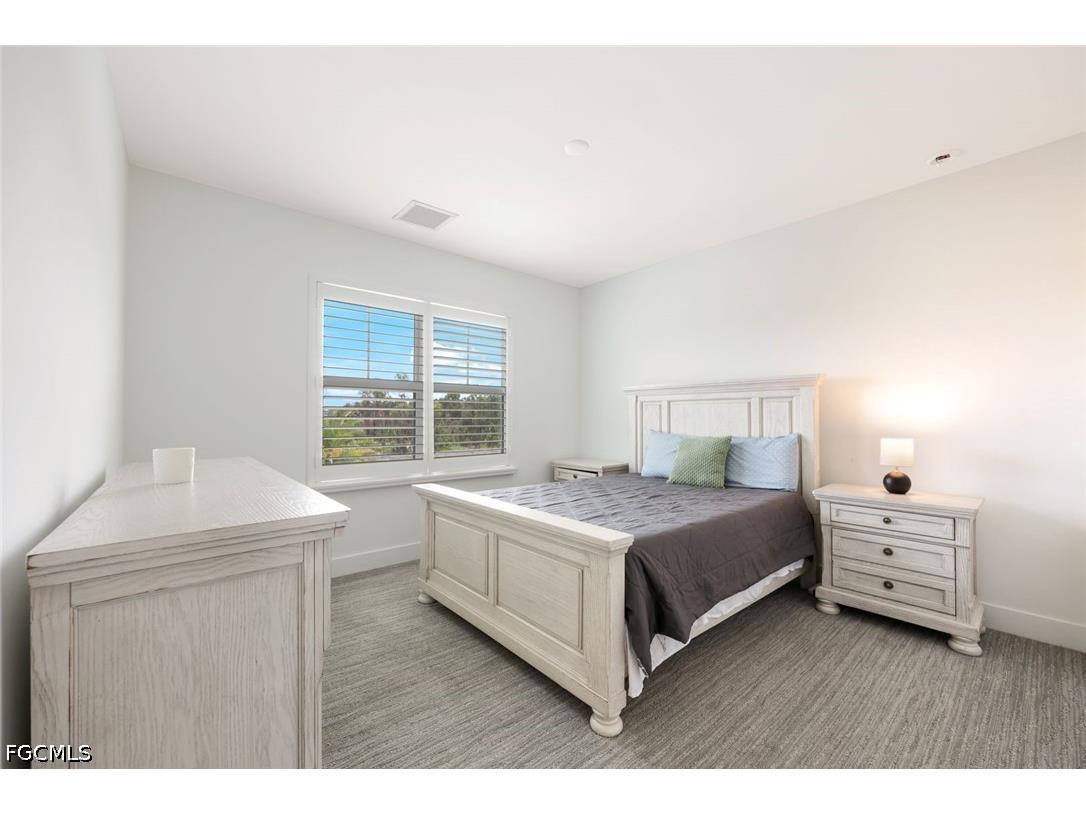 3697 Sapphire Cove Circle Naples FL 34114 2026019304 image17