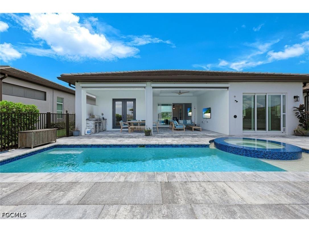 3697 Sapphire Cove Circle Naples FL 34114 2026019304 image32