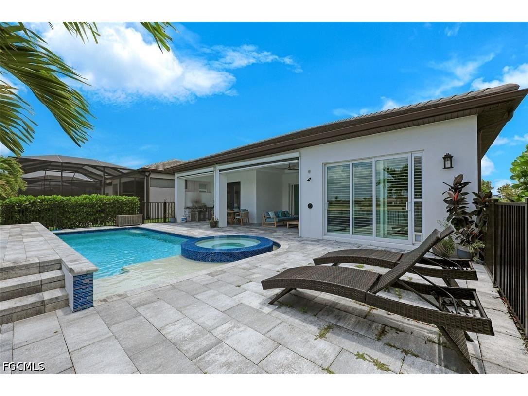 3697 Sapphire Cove Circle Naples FL 34114 2026019304 image33