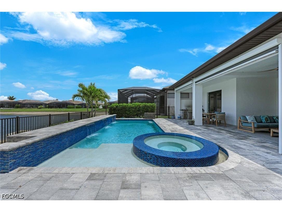 3697 Sapphire Cove Circle Naples FL 34114 2026019304 image34