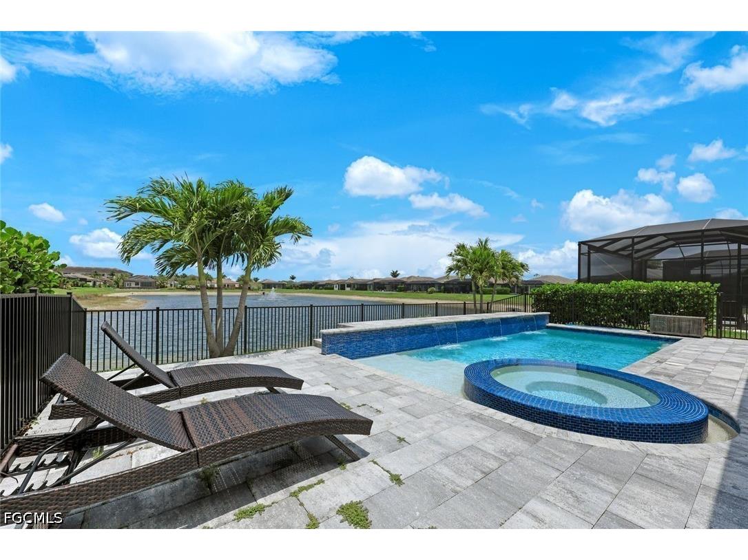 3697 Sapphire Cove Circle Naples FL 34114 2026019304 image35