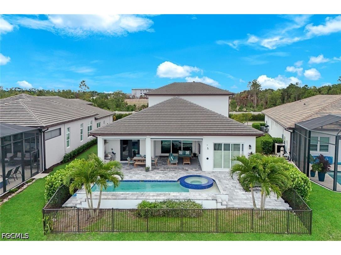 3697 Sapphire Cove Circle Naples FL 34114 2026019304 image38