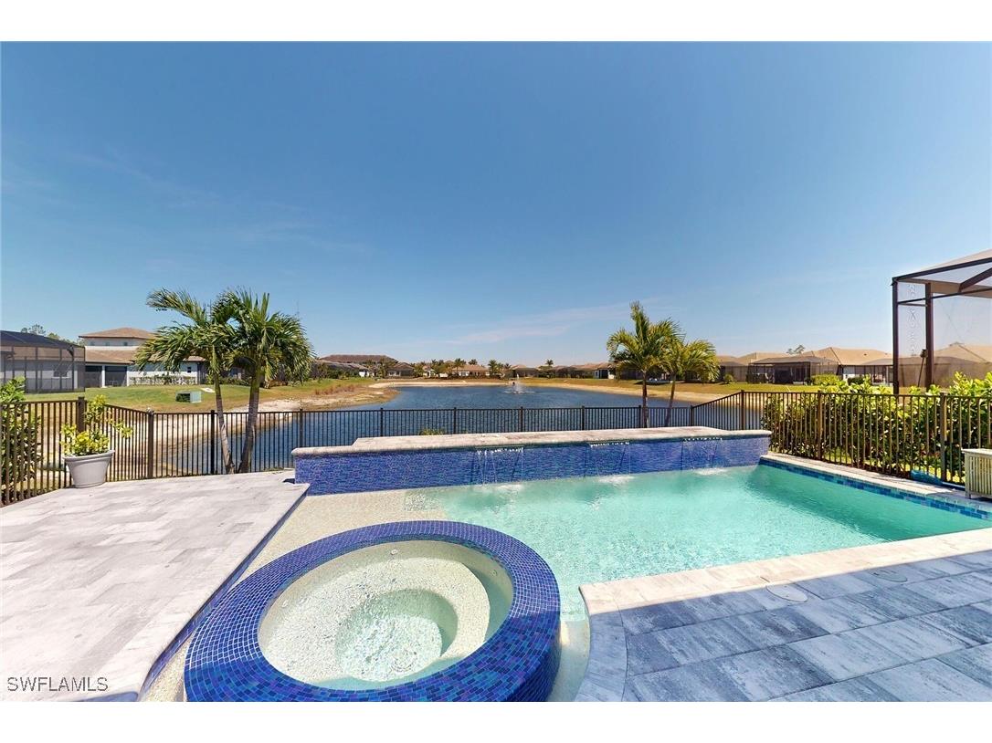 3697 Sapphire Cove Circle Naples FL 34114 225031920 image2