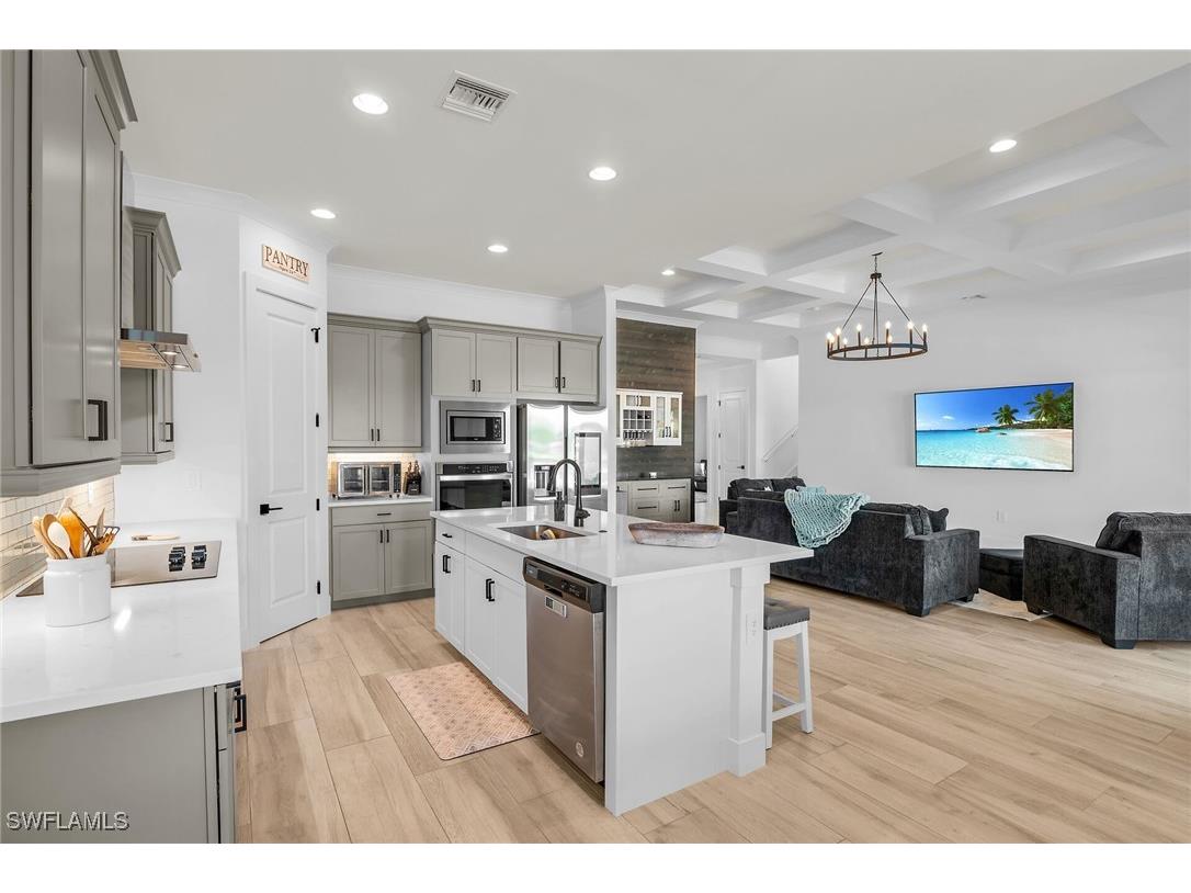 3697 Sapphire Cove Circle Naples FL 34114 225031920 image5